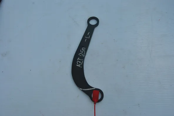 Рычаг подвески TOYOTA AVENSIS AZT240 Зад Лев (Контрактный) 25284058