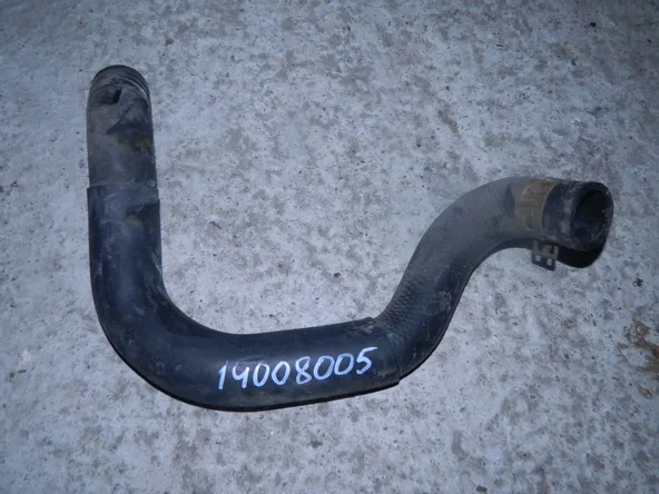 Патрубок радиатора TOYOTA CAMRY AVV50 2ARFXE (Контрактный) 14008005