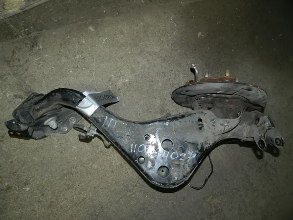 Ступица NISSAN X-TRAIL NT31 Зад Лев (Контрактный) 110264027