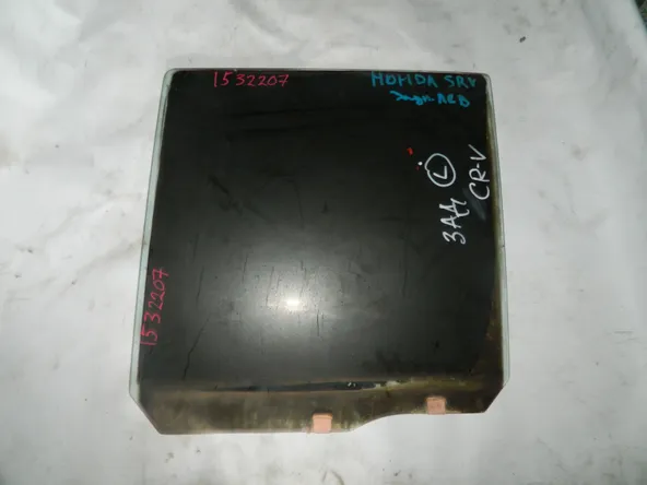 Стекло двери HONDA CR-V RD1 Задн. Лев (Контрактный) 1532207