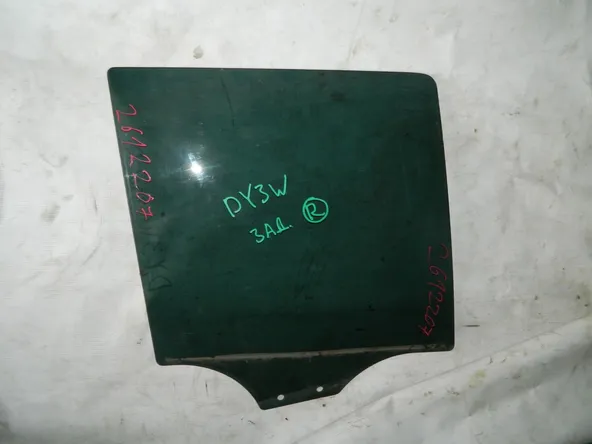 Стекло двери MAZDA DEMIO DY3W Задн. Прав (Контрактный) 2612207