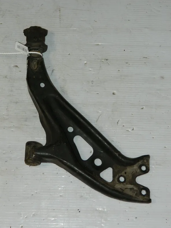 Рычаг подвески TOYOTA STARLET EP91 Перед Лев (Контрактный)