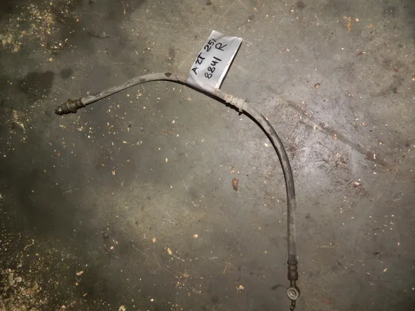 Шланг тормозной TOYOTA AVENSIS AZT251 (Контрактный) 1043500774