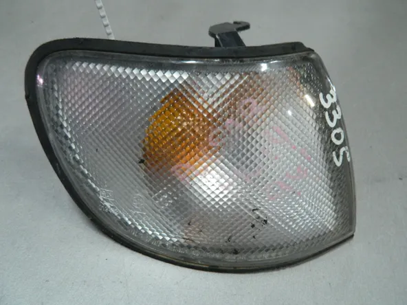 Габарит NISSAN PULSAR FN14 Перед Прав 3305 (Контрактный) 69586385