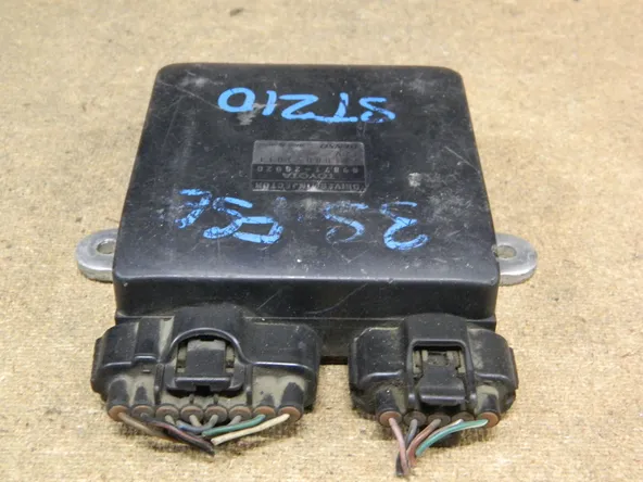 Блок управления форсунками TOYOTA 3SFSE (Контрактный) 10150 8987120020