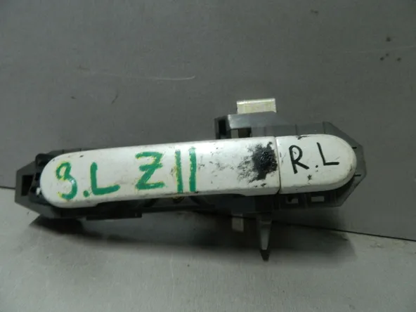 Ручка двери наружная NISSAN CUBE Z11 Зад Лев (Контрактный) 81528008