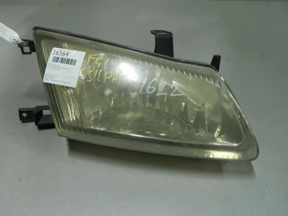 Фара NISSAN BLUEBIRD SYLPHY FG10 Перед Прав 1622 (Контрактный) 03344049