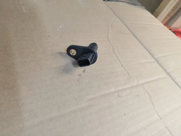 Датчик положения коленвала GENERAL PARTS 23731ED01A HR16DE/MR20DE/CG10DE/CG12DE