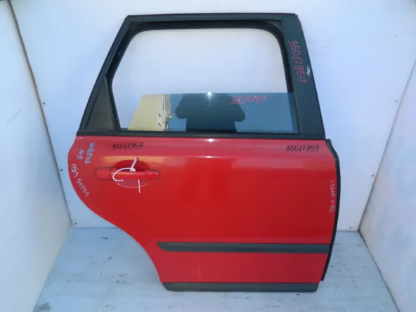 Дверь VOLVO V50 Зад Прав (Контрактный)