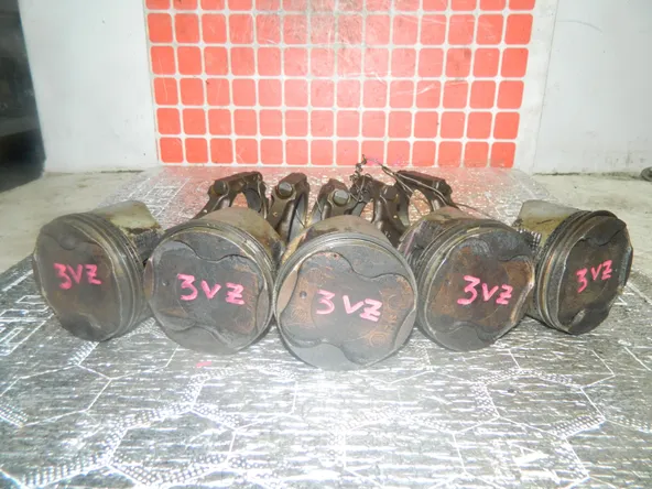 Поршень c шатуном TOYOTA 3VZFE (Контрактный)13071294