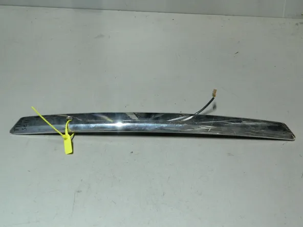 Накладка крышки багажника NISSAN TIIDA C11 (Контрактный) 79773182