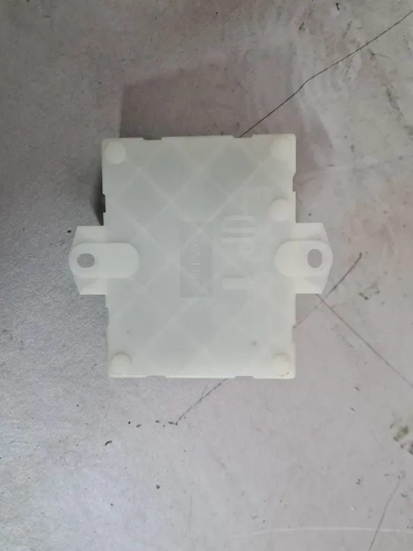 Блок управления крышкой багажника INFINITI FX35 S51 (Контрактный) 3210900044