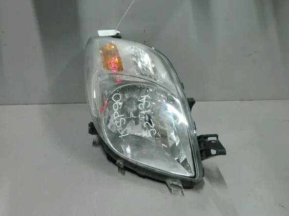 Фара TOYOTA VITZ KSP90 Перед Прав 52134 (Контрактный) 03344793