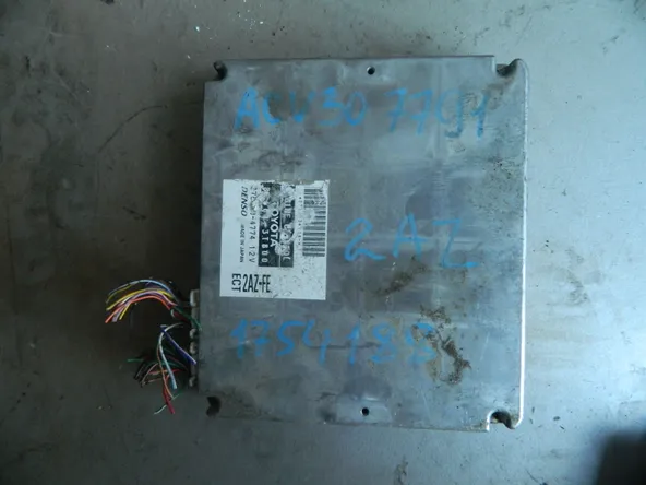 Блок управления двигателем TOYOTA CAMRY ACV30 2AZFE (Контрактный) 3779100025