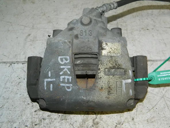 Суппорт MAZDA MAZDA 3 BKEP Перед Лев (Контрактный) 81540244