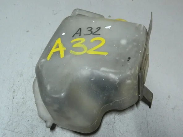 Бачок расширительный NISSAN CEFIRO A32 (Контрактный) 79591961