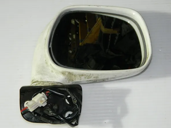 Зеркало TOYOTA COROLLA SPACIO AE111 Перед Прав (Контрактный)