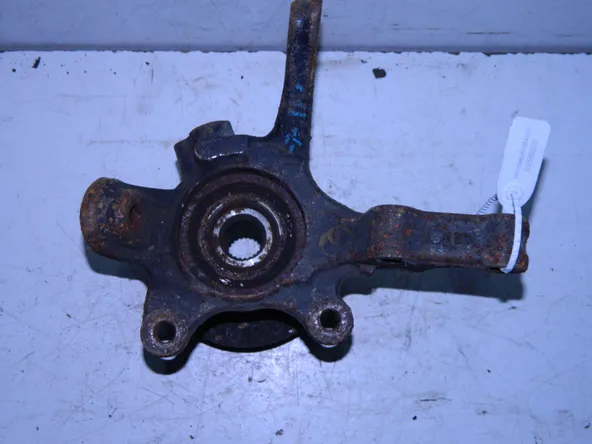 Ступица NISSAN AD Y11 Перед Лев (Контрактный) 69586606