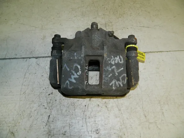 Суппорт HONDA Accord CM2 Перед Лев (Контрактный) 79773153