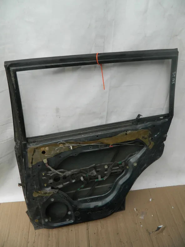 Дверь TOYOTA CALDINA ST190 Зад Прав (Контрактный) 65243004