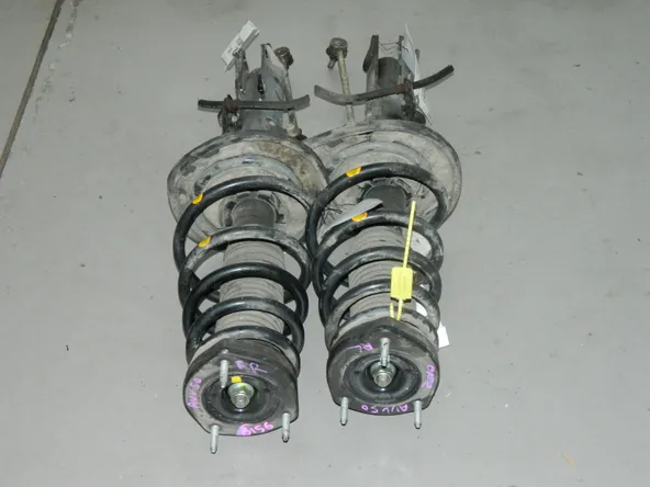 Стойка подвески TOYOTA CAMRY AVV50 Зад (ПАРА) (Контрактный) 94603750