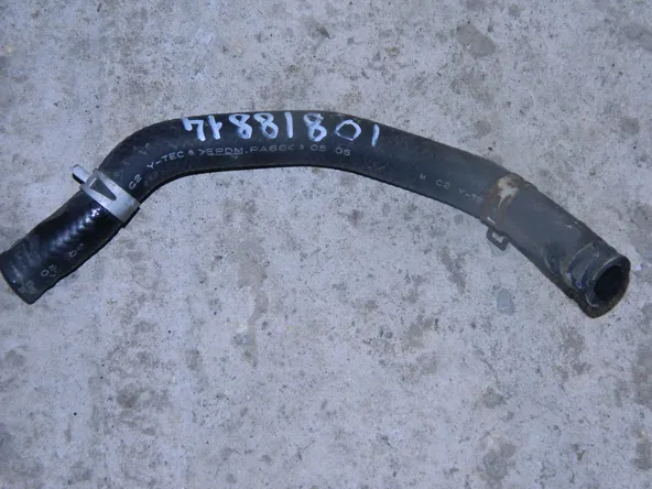 Патрубок системы охлаждения HONDA R18A (Контрактный) 10818814