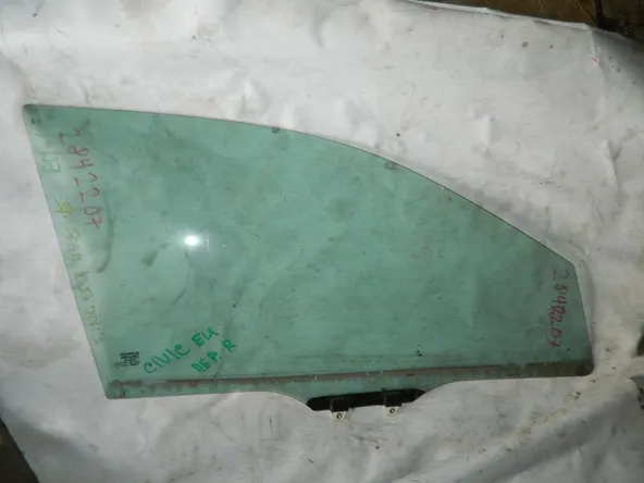 Стекло двери HONDA CIVIC EU1 Перед. Прав (Контрактный) 2842207
