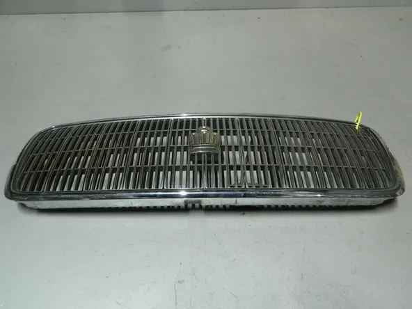 Решетка радиатора TOYOTA CROWN MAJESTA UZS151 (Контрактный) 79773461