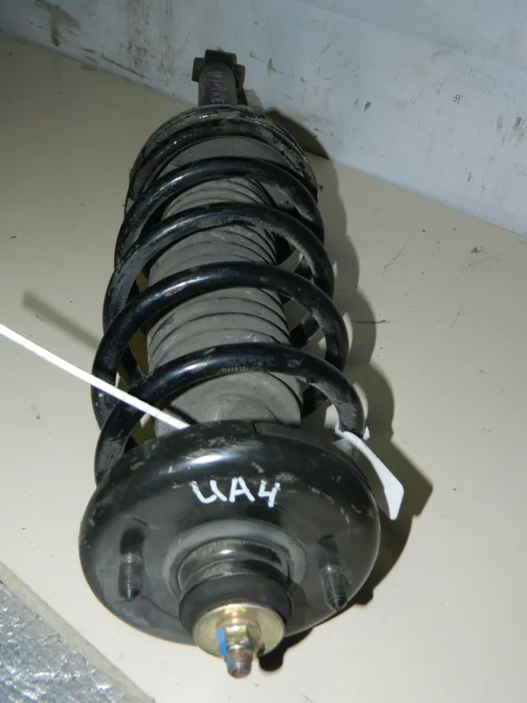 Стойка подвески HONDA INSPIRE UA4 Задн (Контрактный) 45976884