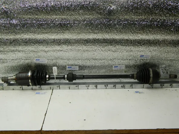 Привод NISSAN MARCH AK12 CR12DE Перед Прав (Контрактный) 35021424