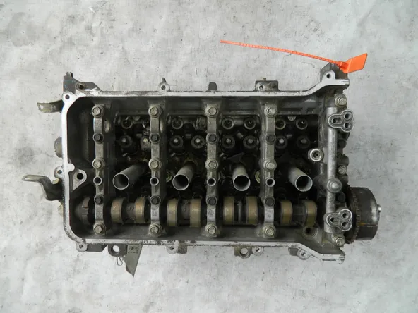 Головка блока цилиндров TOYOTA 3ZRFE (Контрактный) 72367145