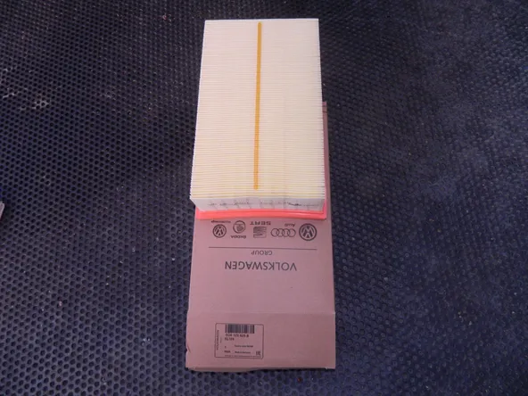 Фильтр воздушный VAG 5Q0129620B VOLKSWAGEN GOLF / JETTA