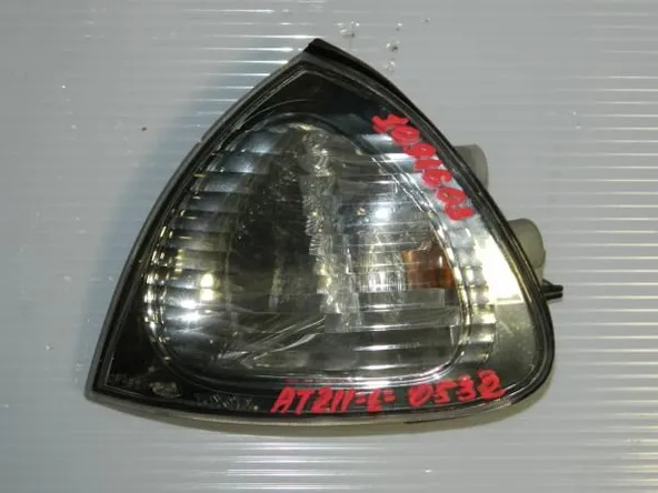Габарит TOYOTA CALDINA AT211 Перед Лев 0532 (Контрактный)