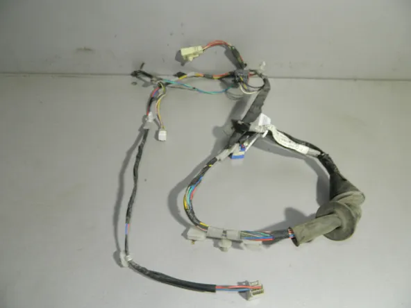 Проводка двери TOYOTA COROLLA E120 Перед Прав (Б/У) 45993877 8219702090