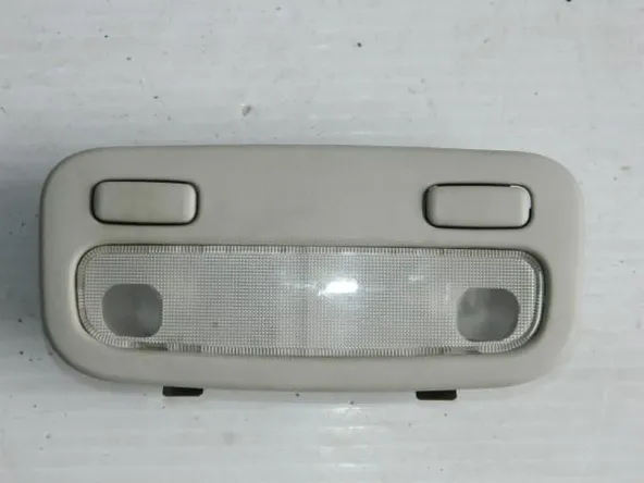 Плафон салонный TOYOTA COROLLA 120 Перед (Б/У) 8126012110B0