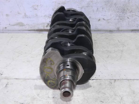 Коленвал NISSAN CD20 (Контрактный) 65243899