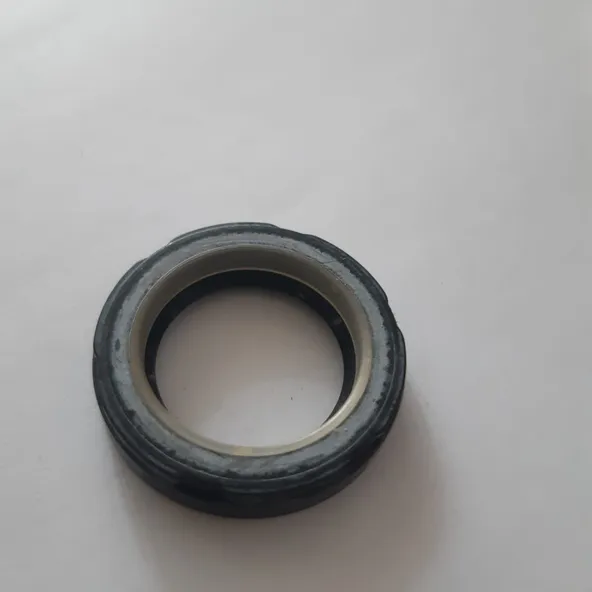 Сальник GENERAL PARTS 01025576B SKODA Favorit,Felicia 22x32x7