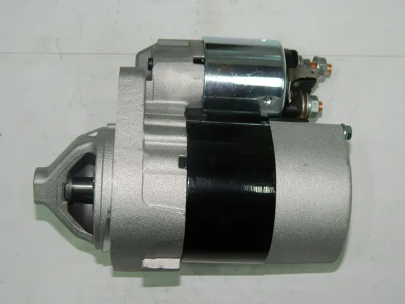 Стартер GENERAL PARTS STNI028 CR12, CG10, CR14 8T 0.9kw