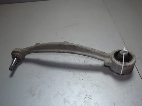 Рычаг подвески HYUNDAI EQUUS VI G6DA 2013-2015 Перед Лев Низ (Б/У) 35023990