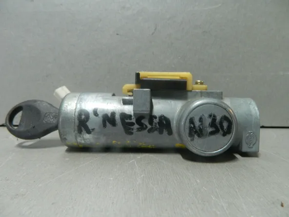 Замок зажигания NISSAN RNESSA N30 (Контрактный) 81532329