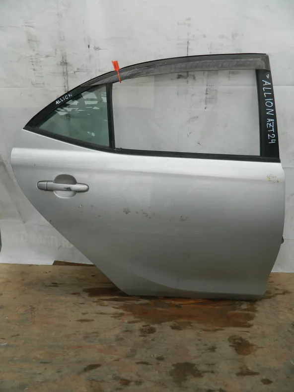 Дверь TOYOTA ALLION AZT240 Зад Прав (Контрактный) 72355612