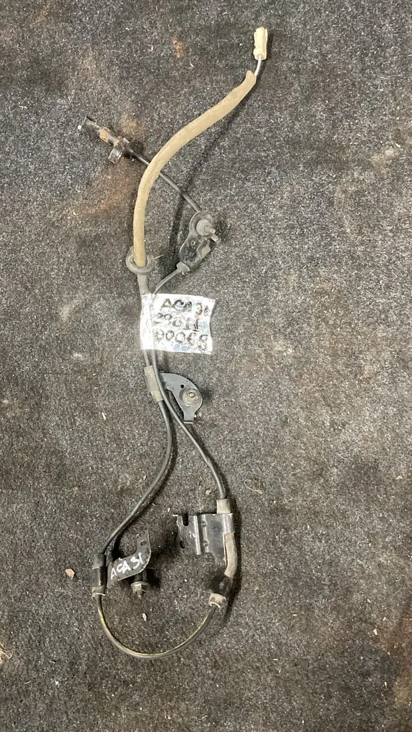 Датчик ABS TOYOTA RAV4 ACA31 Зад Прав (Контрактный) 2901100068