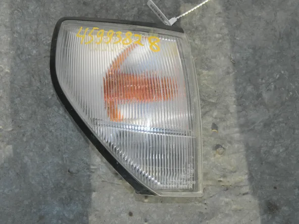 Габарит TOYOTA LAND CRUISER PRADO J90 Перед. Прав (Б/У)