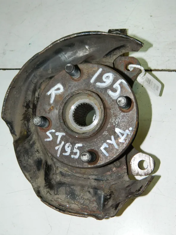 Ступица TOYOTA CORONA ST195 Перед Прав (Контрактный) 45976366