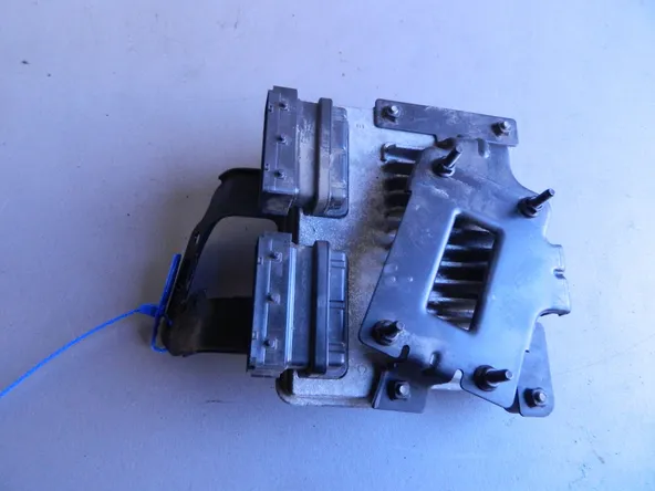 Блок управления ДВС HYUNDAI EQUUS G6DA 2013-2015 (Б/У) 69838312 391063CVM5