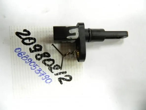 Датчик расхода воздуха VOLKSWAGEN TIGUAN (Контрактный)