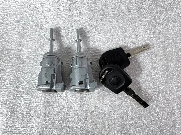 Личинка замка двери GENERAL PARTS 604837167 (комплект 2шт)