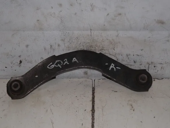 Рычаг подвески MITSUBISHI LANCER CEDIA CS5W Зад (Контрактный) 45993109