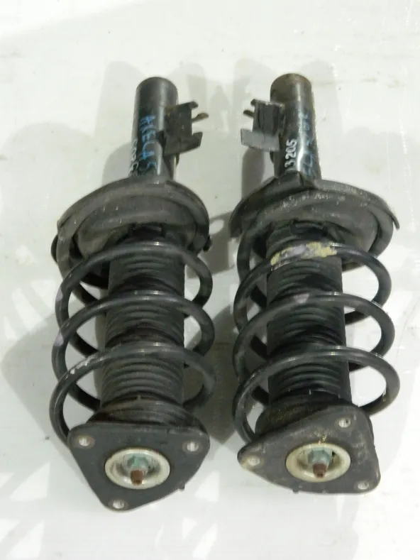 Стойка подвески MAZDA AXELA BLEFP Перед (пара) (Контрактный) 25293205