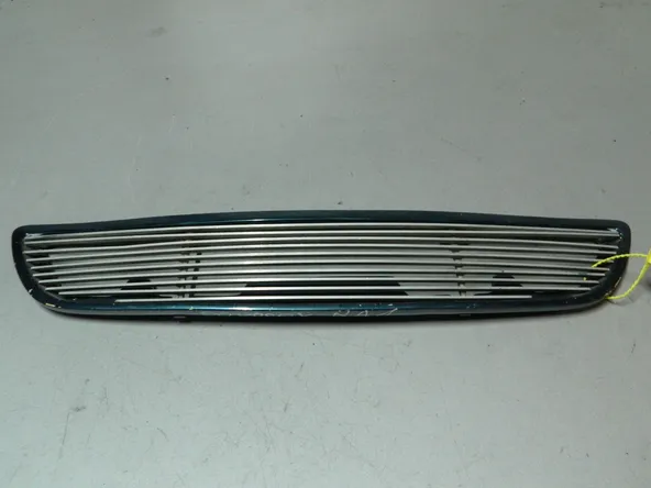 Решетка радиатора HONDA ODYSSEY RA1 (Контрактный) 79773027